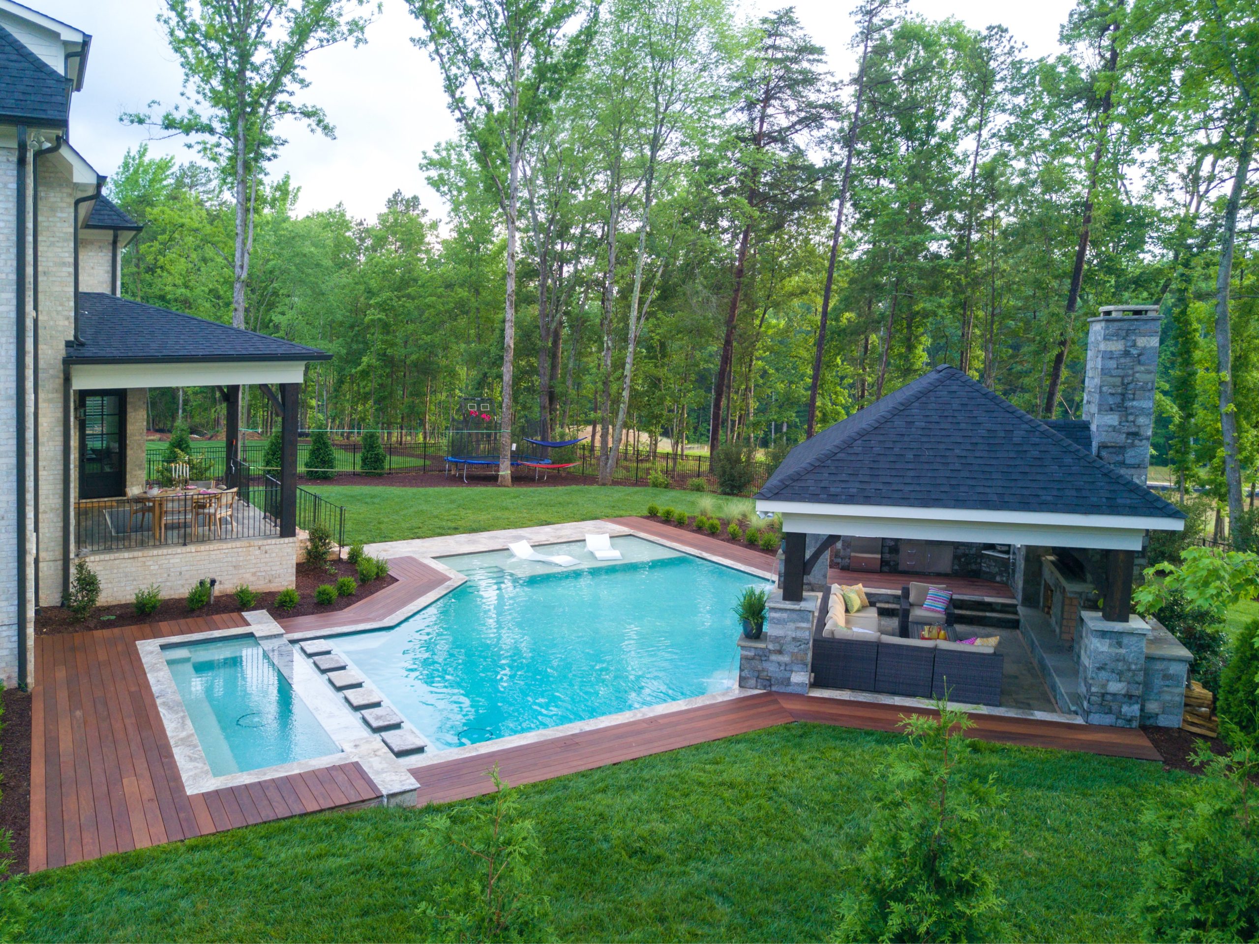 An Intimate Hideaway In Charlotte Nc Executive Swimming Pools Inc